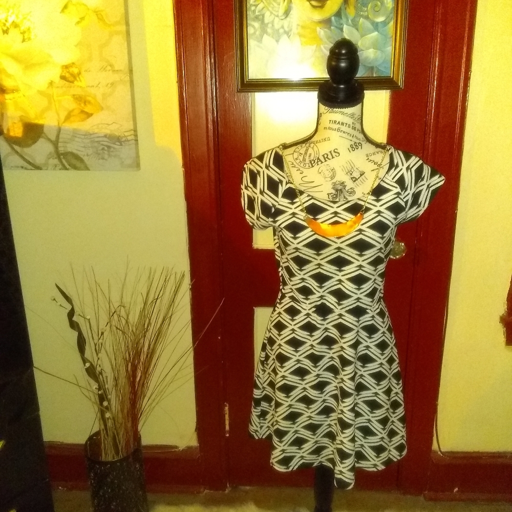 L8ter Dress